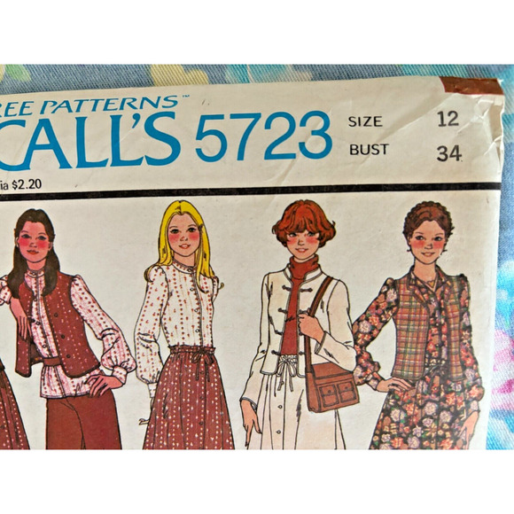 McCalls 5723 Sewing Pattern Size 12 Misses and Petite UNCUT wide leg pants here - Picture 2 of 7